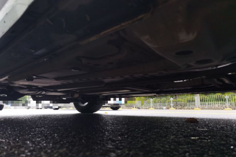 Used Cadillac XT4 2018 28T Two-Wheel Drive Leading Version Chassis Front Right