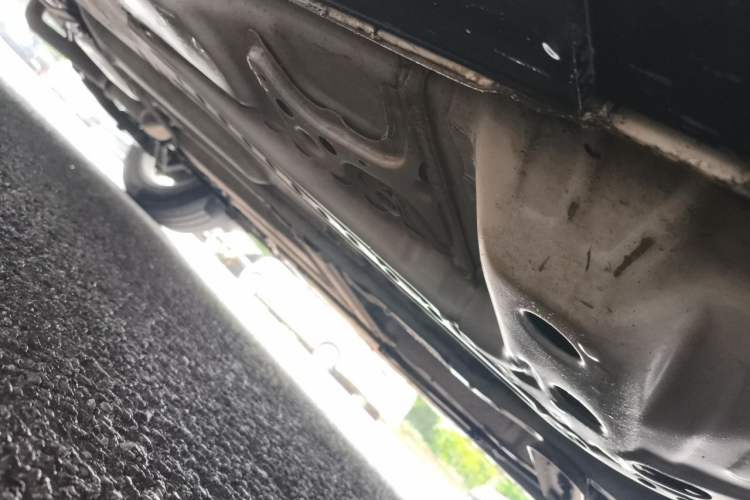 Used Cadillac XT4 2018 28T Two-Wheel Drive Tech Version Chassis Front Right