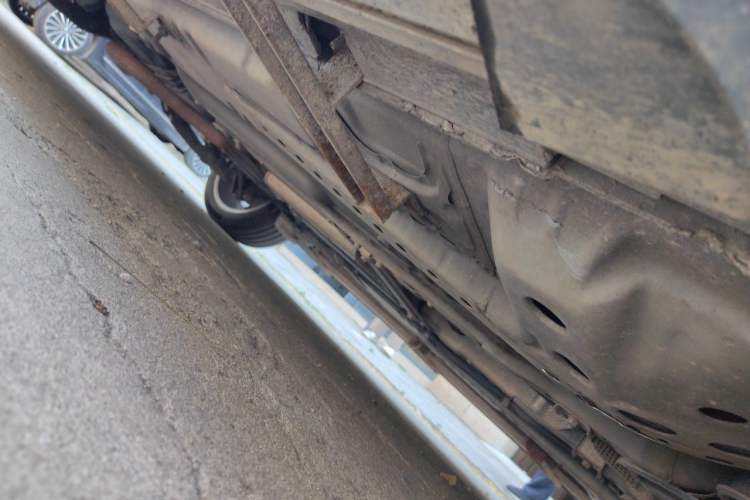 Used Cadillac XT4 2018 28T 4x4 Platinum Edition Chassis Front Right