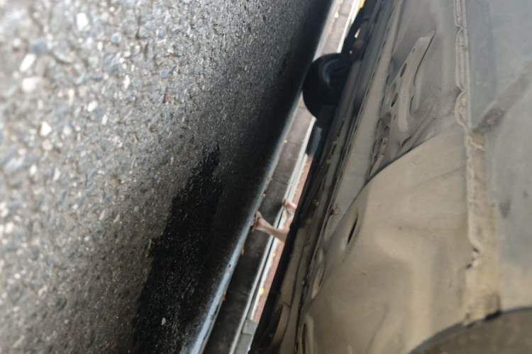 Used Cadillac XT4 2018 28T Two-Wheel Drive Luxury Sport Model Chassis Front Right