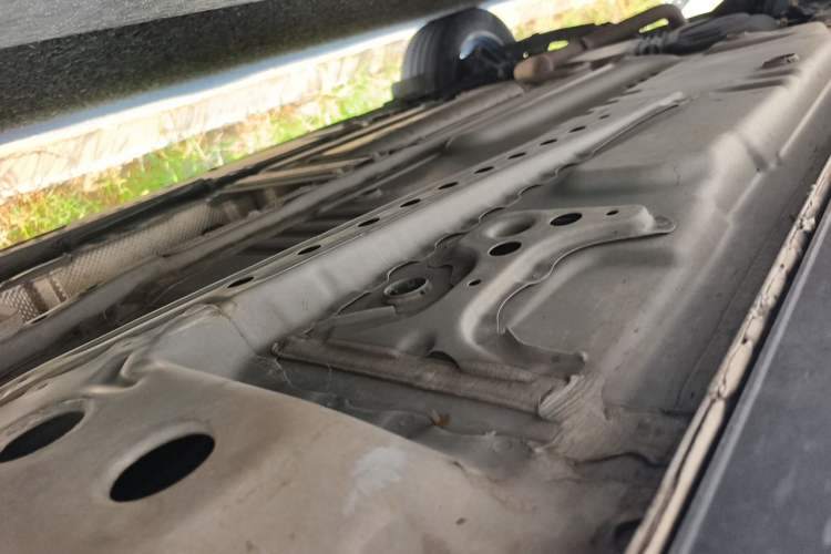 Used Cadillac XT4 2018 28T Two-Wheel Drive Leading Sport Model Chassis Front Right