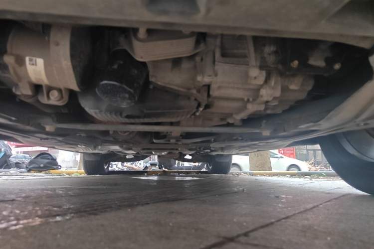 Used Cadillac XT4 2018 28T Two-Wheel Drive Leading Version Chassis Front