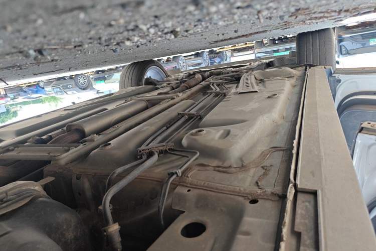 Used Cadillac XT4 2018 28T 4x4 Platinum Edition Chassis Rear Left