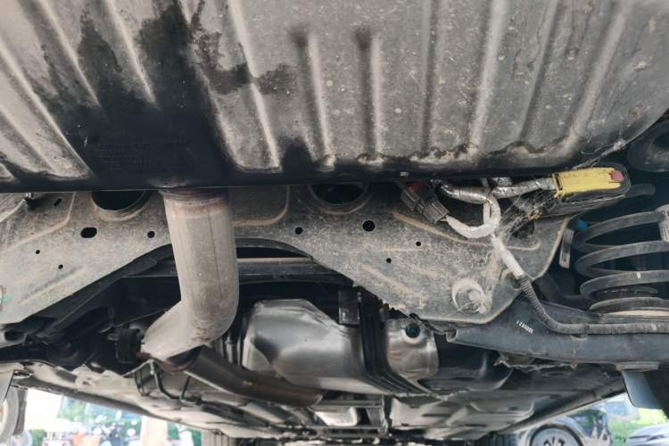 Used Cadillac XT4 2018 28T Two-Wheel Drive Leading Version Chassis Rear