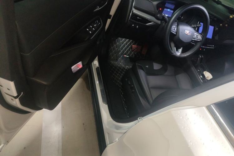 Used Cadillac XT4 2018 28T Two-Wheel Drive Leading Version Driver Seat