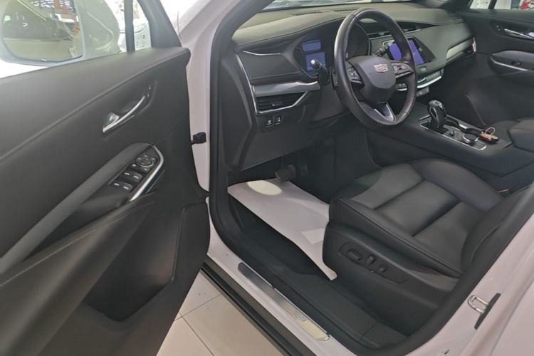 Used Cadillac XT4 2018 28T Two-Wheel Drive Leading Version Driver Seat