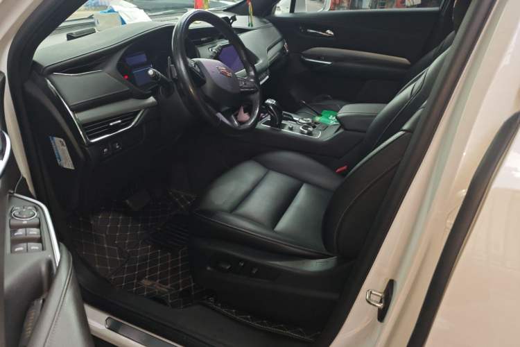 Used Cadillac XT4 2018 28T Two-Wheel Drive Luxury Sport Model Driver Seat