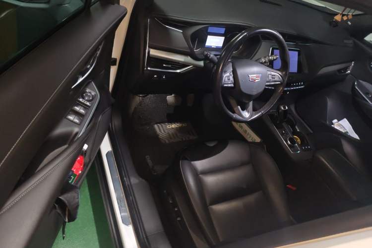 Used Cadillac XT4 2018 28T Two-Wheel Drive Leading Version Driver Seat