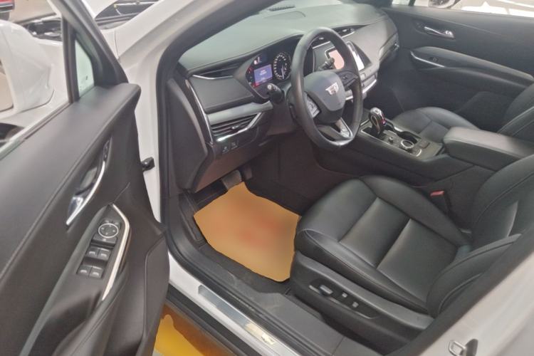 Used Cadillac XT4 2018 28T Two-Wheel Drive Leading Version Driver Seat