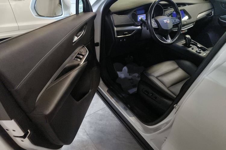 Used Cadillac XT4 2018 28T Two-Wheel Drive Leading Version Driver Seat