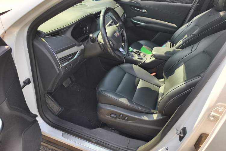 Used Cadillac XT4 2018 28T Two-Wheel Drive Leading Sport Model Driver Seat