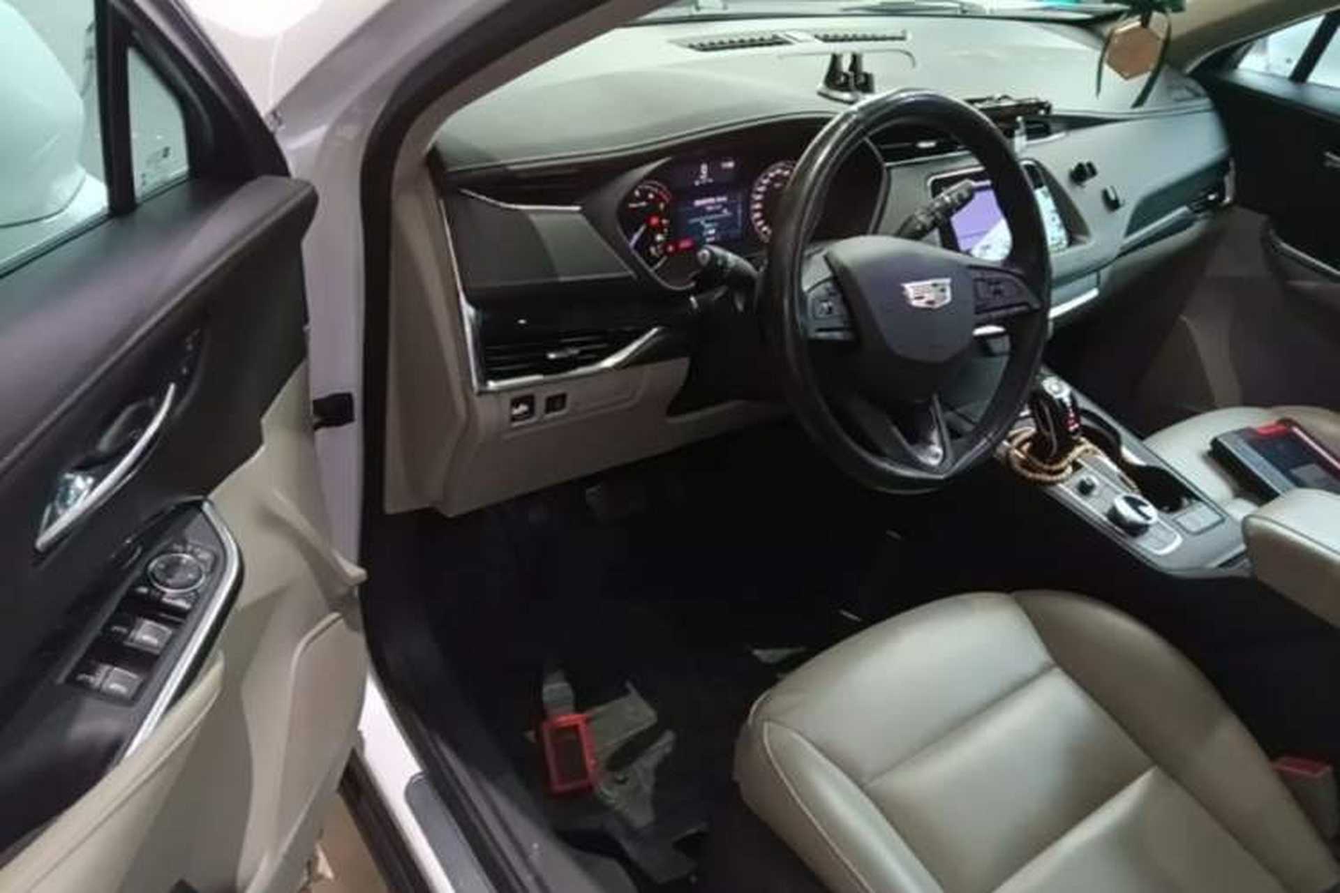 Used Cadillac XT4 2018 28T Two-Wheel-Drive Luxury Model Driver Seat