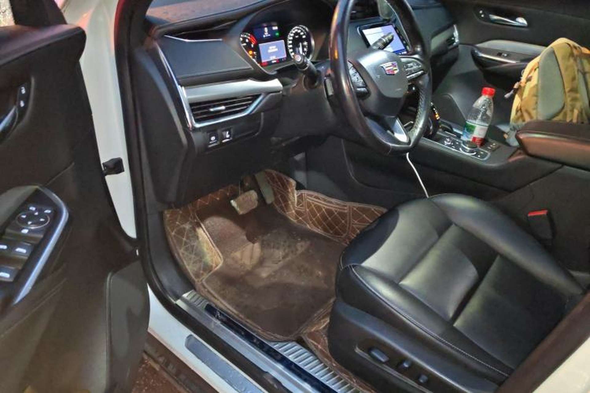 Used Cadillac XT4 2018 28T Two-Wheel Drive Leading Version Driver Seat