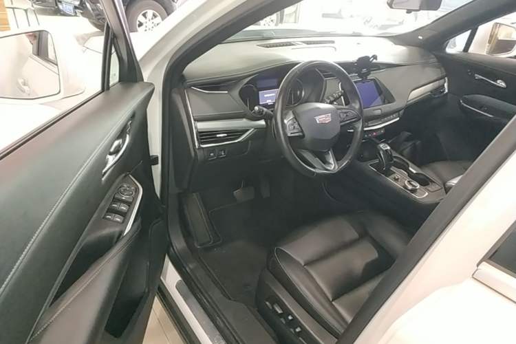 Used Cadillac XT4 2018 28T Two-Wheel Drive Leading Version Driver Seat