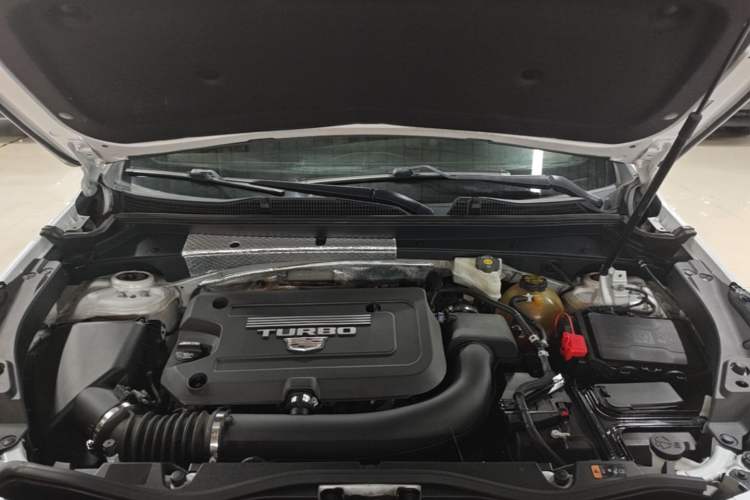 Used Cadillac XT4 2018 28T Two-Wheel Drive Leading Version Engine Bay