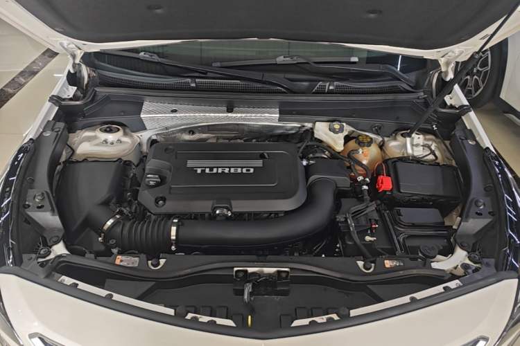 Used Cadillac XT4 2018 28T Two-Wheel Drive Leading Version Engine Bay