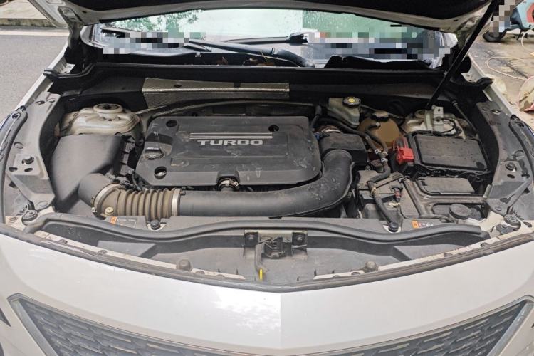 Used Cadillac XT4 2018 28T Two-Wheel Drive Tech Version Engine Bay