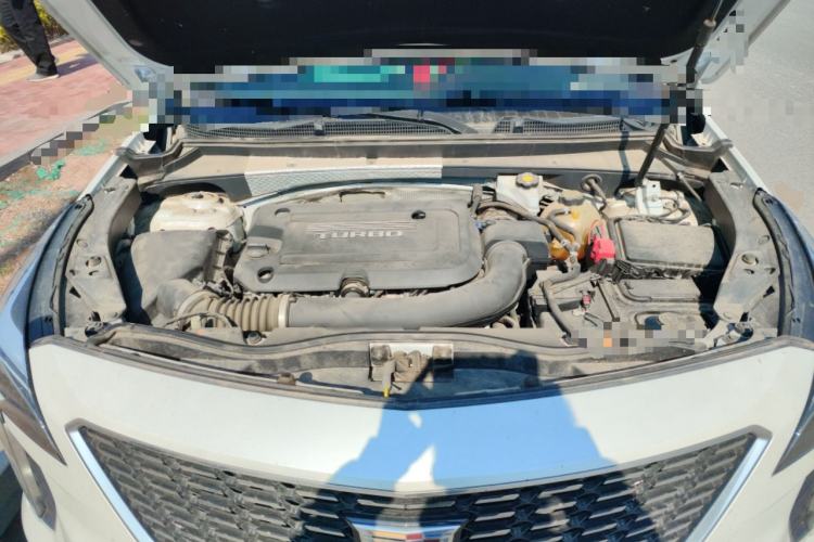 Used Cadillac XT4 2018 28T Two-Wheel Drive Tech Version Engine Bay