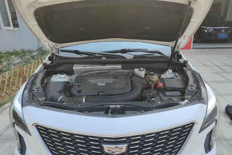 Used Cadillac XT4 2018 28T Two-Wheel Drive Leading Version Engine Bay