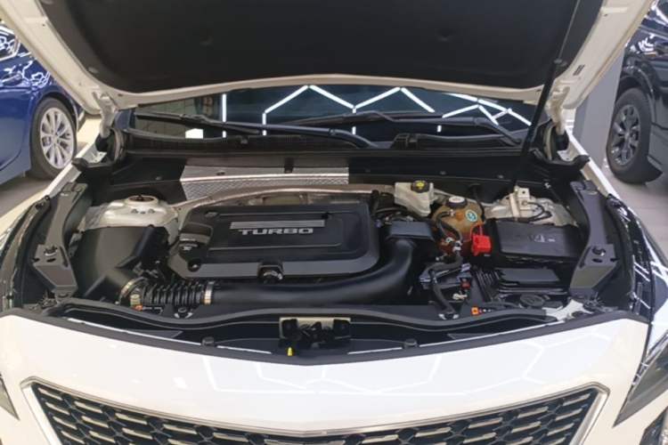 Used Cadillac XT4 2018 28T Two-Wheel Drive Leading Version Engine Bay