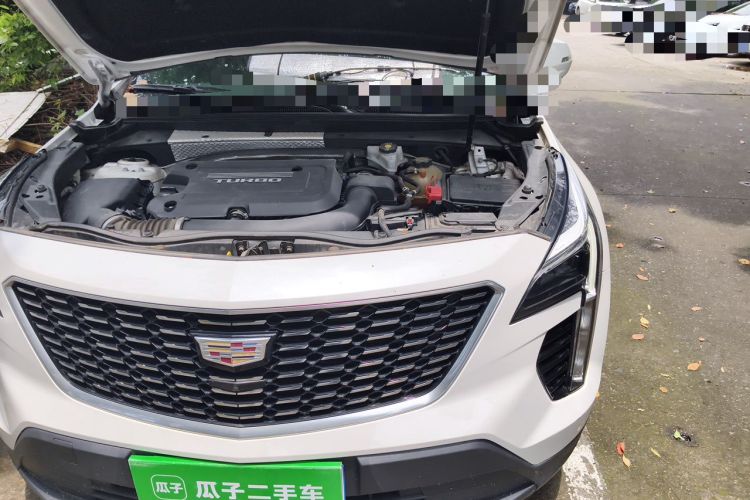 Used Cadillac XT4 2018 28T Two-Wheel Drive Tech Version Engine Bay Left