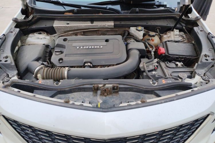 Used Cadillac XT4 2018 28T Two-Wheel Drive Leading Version Engine Bay