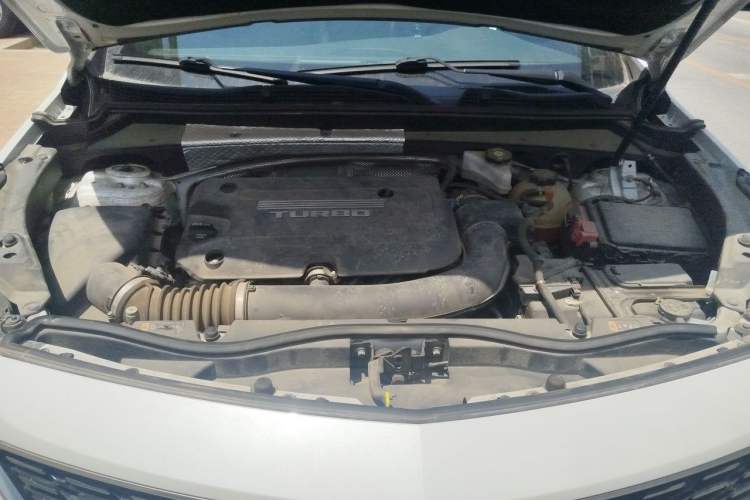 Used Cadillac XT4 2018 28T Two-Wheel Drive Tech Version Engine Bay