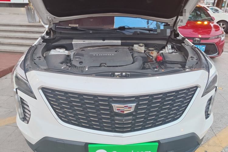 Used Cadillac XT4 2018 28T Two-Wheel Drive Tech Version Engine Bay