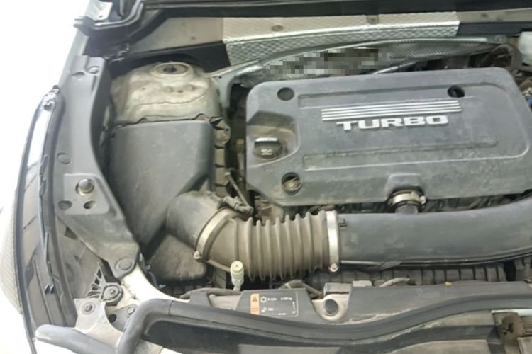Used Cadillac XT4 2018 28T Two-Wheel Drive Leading Version Engine Bay Right
