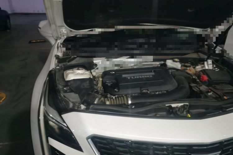 Used Cadillac XT4 2018 28T 4x4 Platinum Edition Engine Bay Right