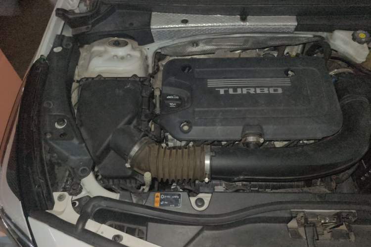 Used Cadillac XT4 2018 28T Two-Wheel Drive Leading Version Engine Bay Right