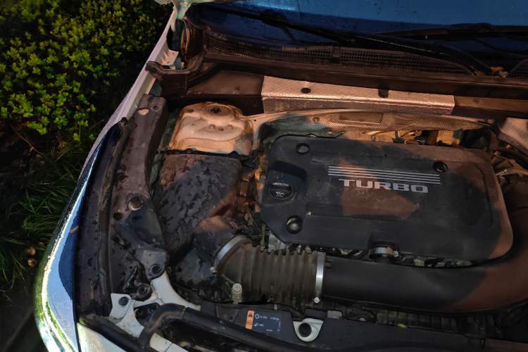 Used Cadillac XT4 2018 28T Two-Wheel Drive Leading Version Engine Bay Right