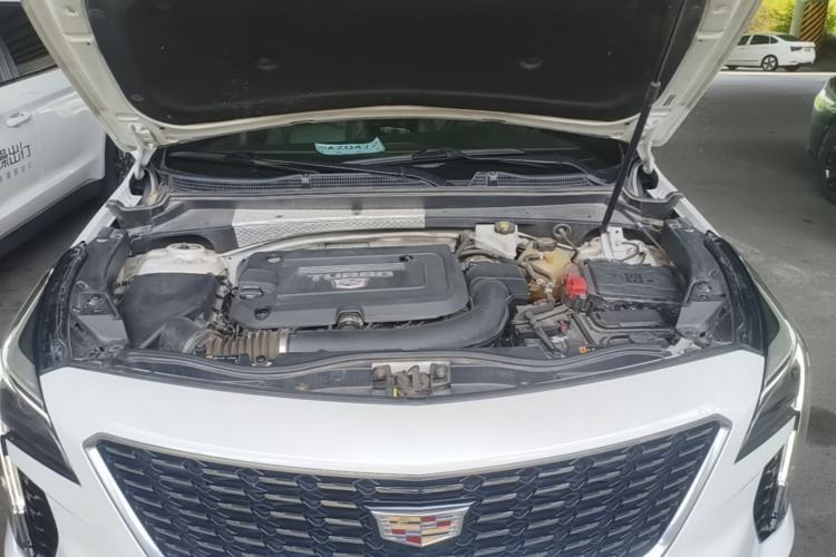 Used Cadillac XT4 2018 28T Two-Wheel Drive Leading Version Engine Bay