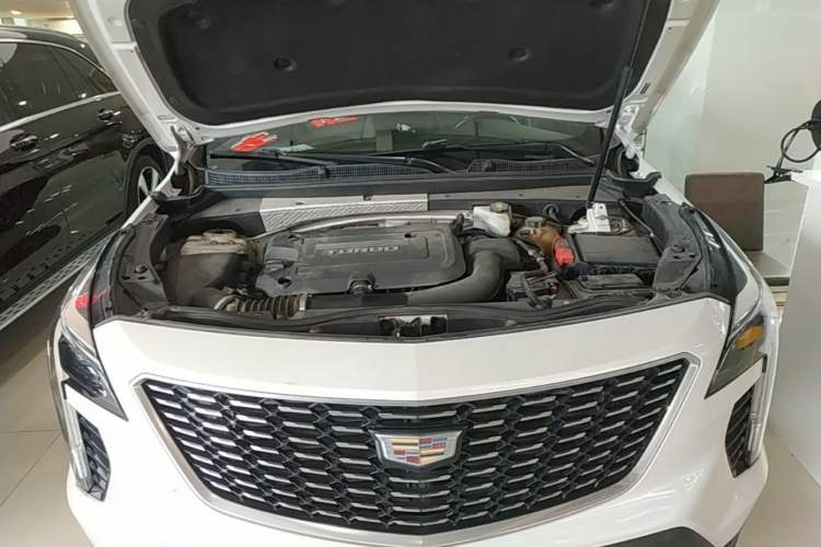 Used Cadillac XT4 2018 28T Two-Wheel Drive Leading Version Engine Bay
