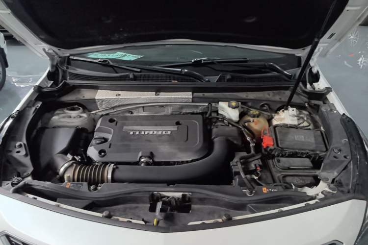 Used Cadillac XT4 2018 28T Two-Wheel Drive Leading Version Engine Bay