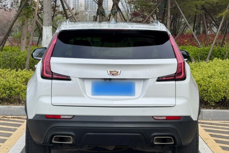 Used Cadillac XT4 2018 28T Two-Wheel Drive Tech Version Exterior 1