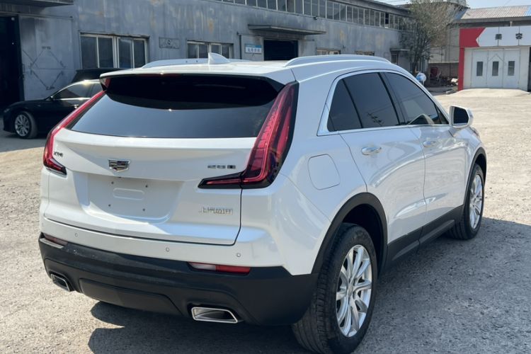 Used Cadillac XT4 2018 28T Two-Wheel Drive Tech Version Exterior 1