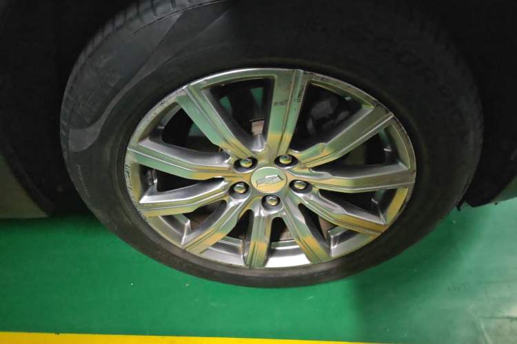 Used Cadillac XT4 2018 28T Two-Wheel Drive Leading Version Exterior 1