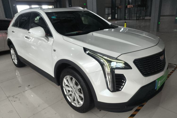 Used Cadillac XT4 2018 28T Two-Wheel Drive Tech Version Exterior 1