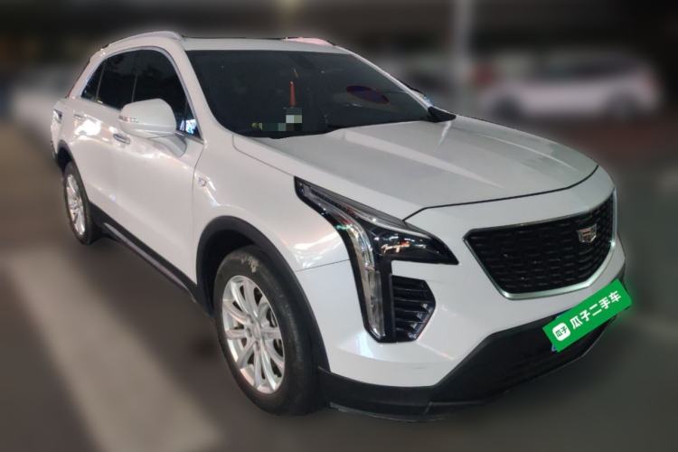 Used Cadillac XT4 2018 28T Two-Wheel Drive Tech Version Exterior 2