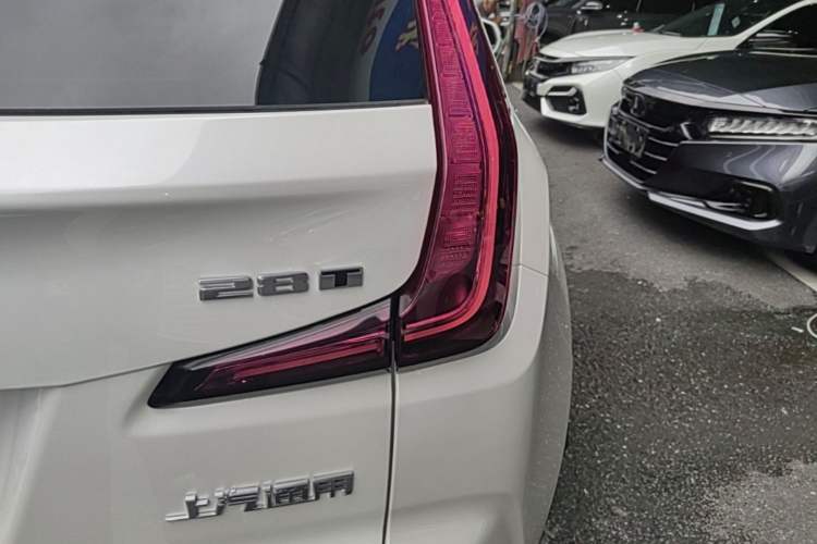 Used Cadillac XT4 2018 28T Four-Wheel Drive Leading Model Exterior 3