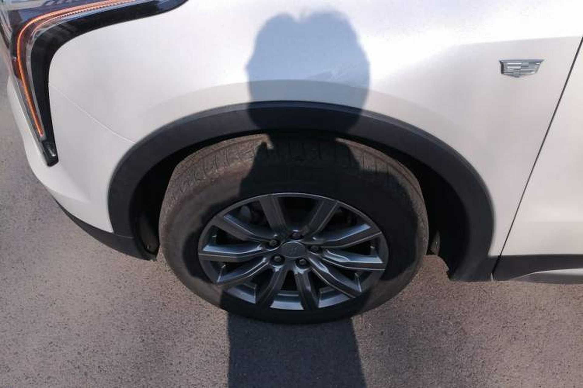 Used Cadillac XT4 2018 28T Two-Wheel Drive Leading Version Exterior 4