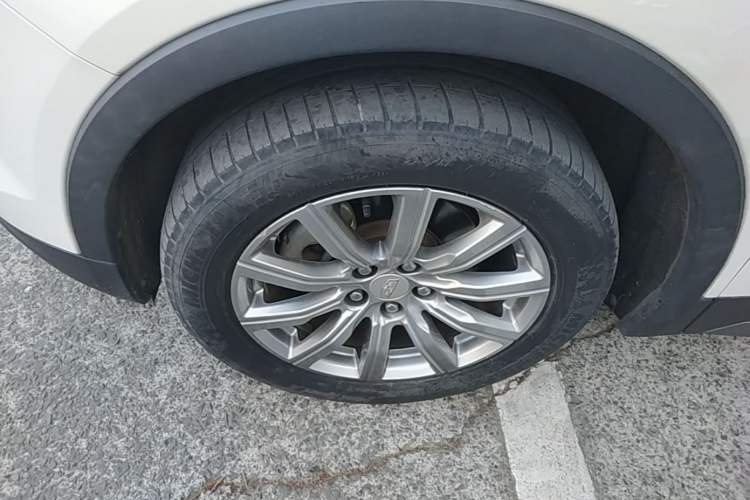Used Cadillac XT4 2018 28T Four-Wheel Drive Leading Model Exterior 4