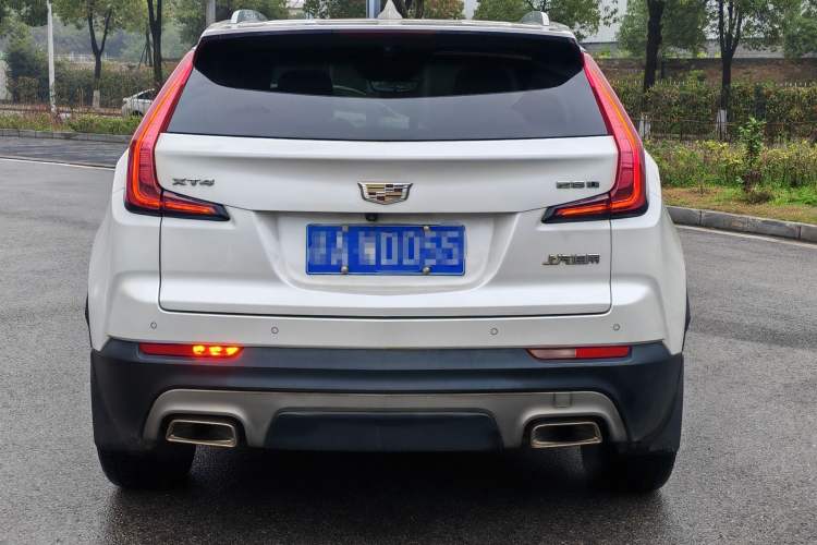 Used Cadillac XT4 2018 28T Two-Wheel Drive Leading Version Exterior 4