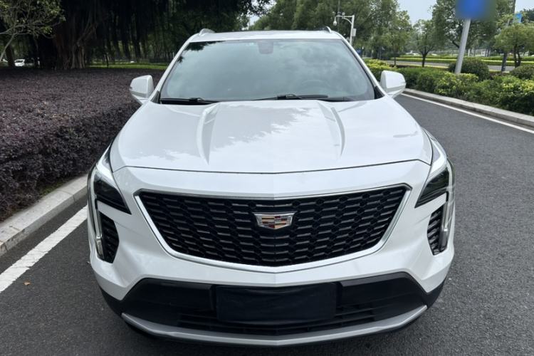 Used Cadillac XT4 2018 28T Two-Wheel Drive Leading Version Exterior 4