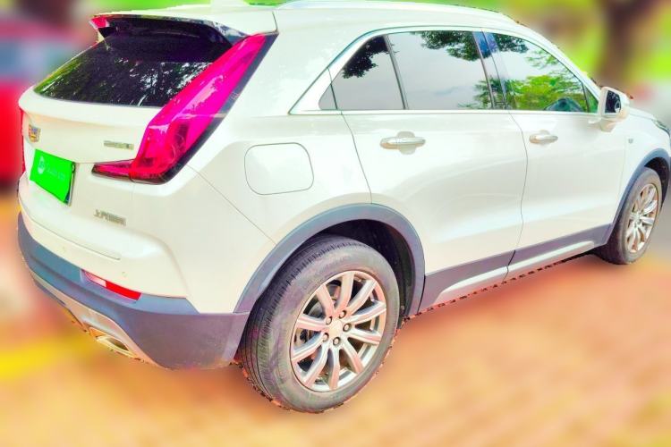 Used Cadillac XT4 2018 28T Two-Wheel Drive Leading Version Exterior 5