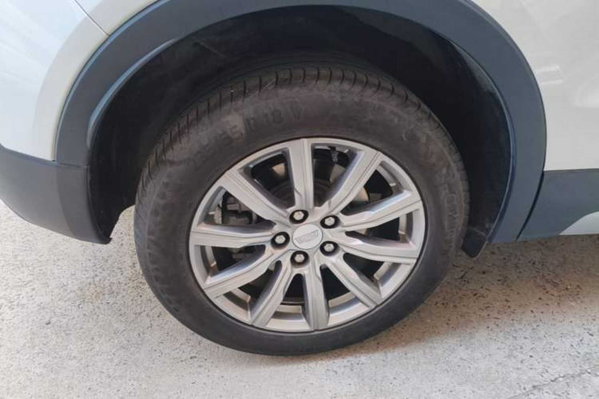 Used Cadillac XT4 2018 28T Two-Wheel Drive Leading Version Exterior 5