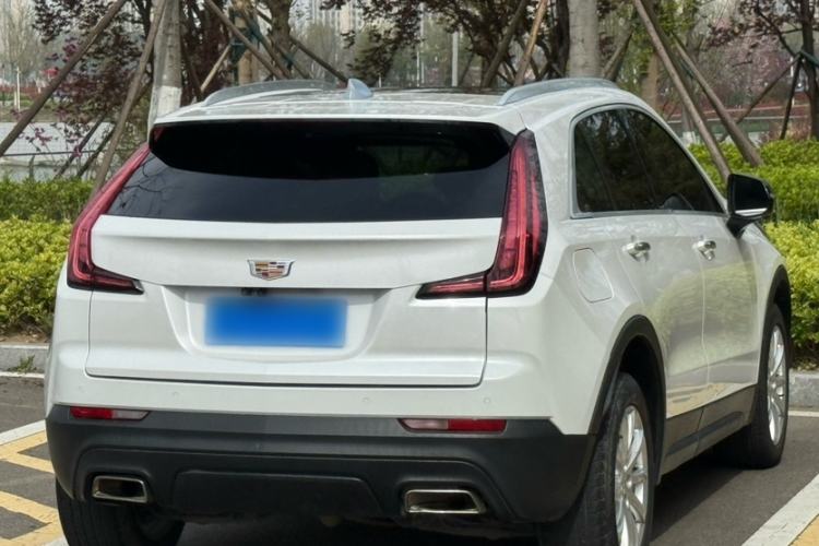 Used Cadillac XT4 2018 28T Two-Wheel Drive Tech Version Exterior 6
