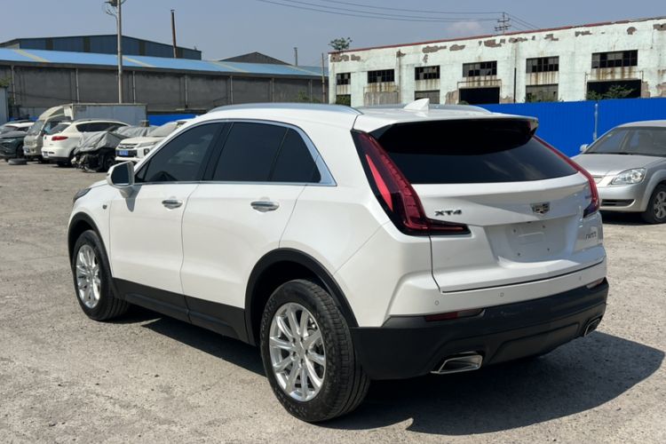 Used Cadillac XT4 2018 28T Two-Wheel Drive Tech Version Exterior 6