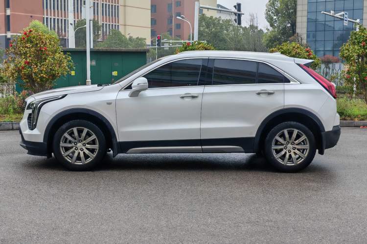 Used Cadillac XT4 2018 28T Two-Wheel Drive Leading Version Exterior 8